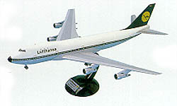 lufthansa747.JPG (10274 bytes)